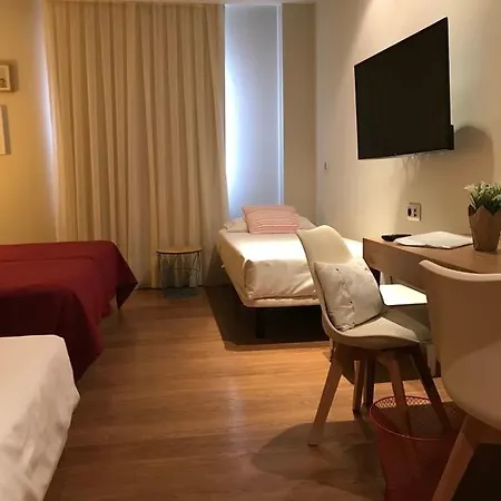 Hotel Entredos Guijuelo Esterno foto